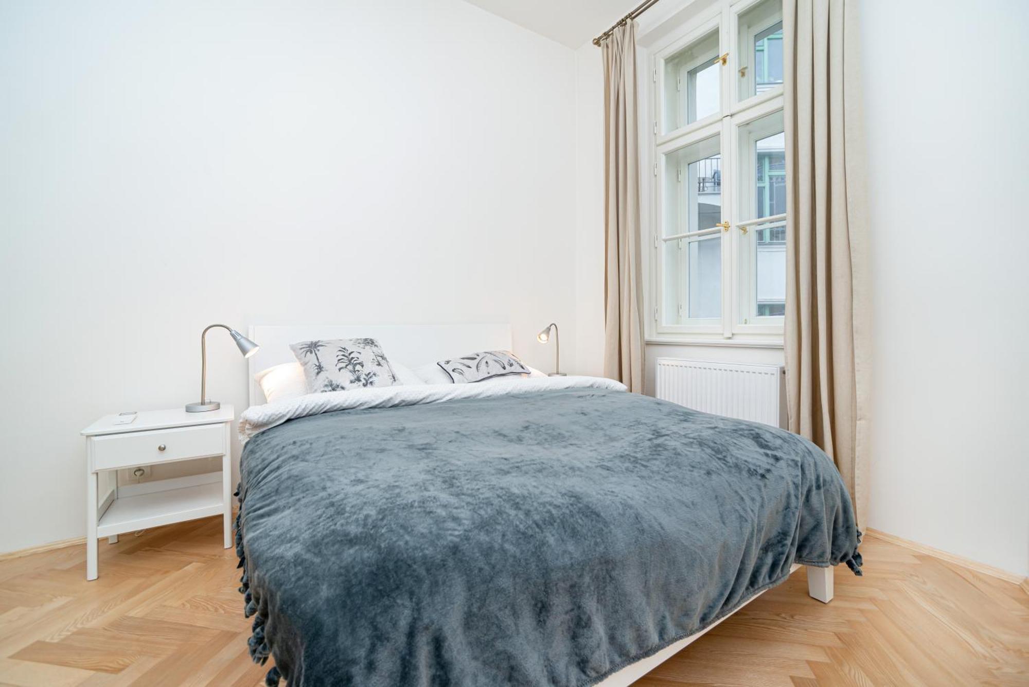 Quiet Apartment In The Old Town Prága Kültér fotó