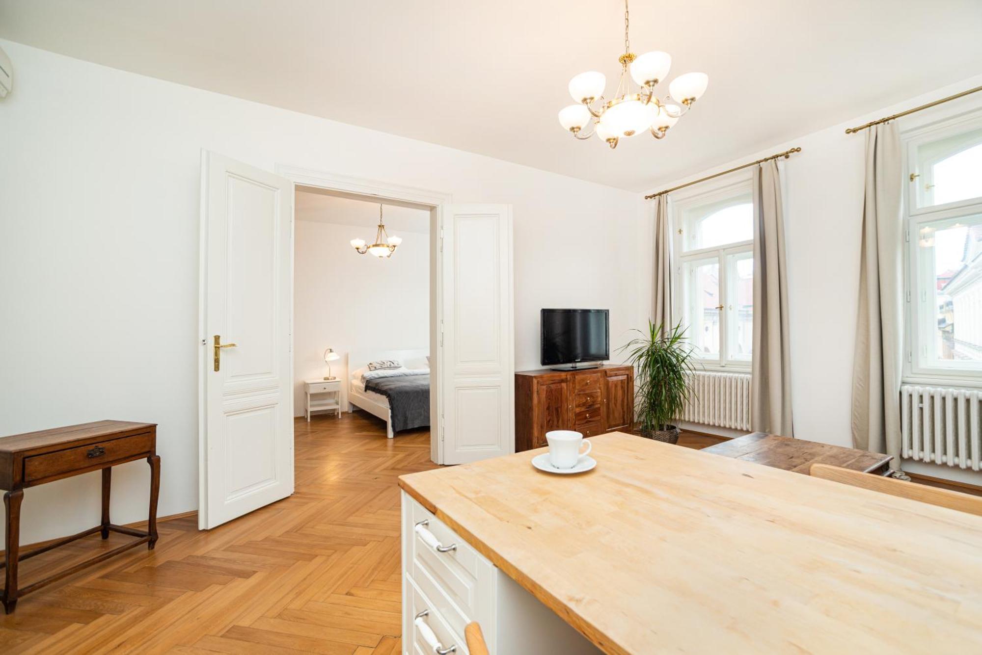 Quiet Apartment In The Old Town Prága Kültér fotó